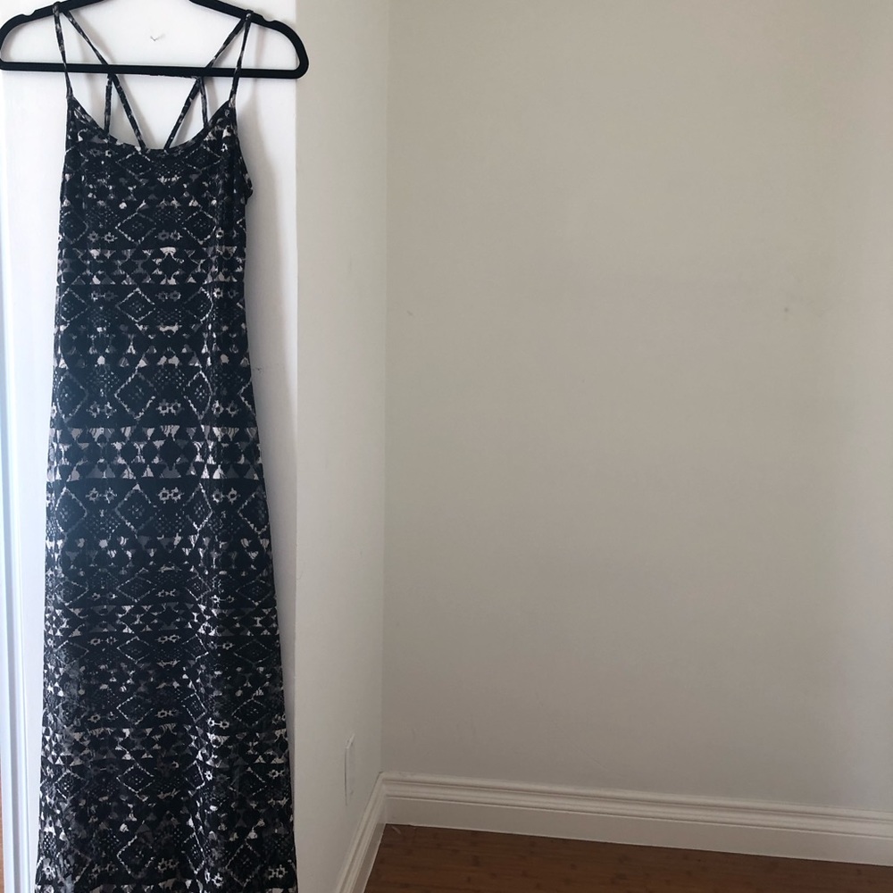 Maxi Dress (Black & White)